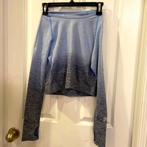 Victoria’s Secret Sport long sleeve crop top